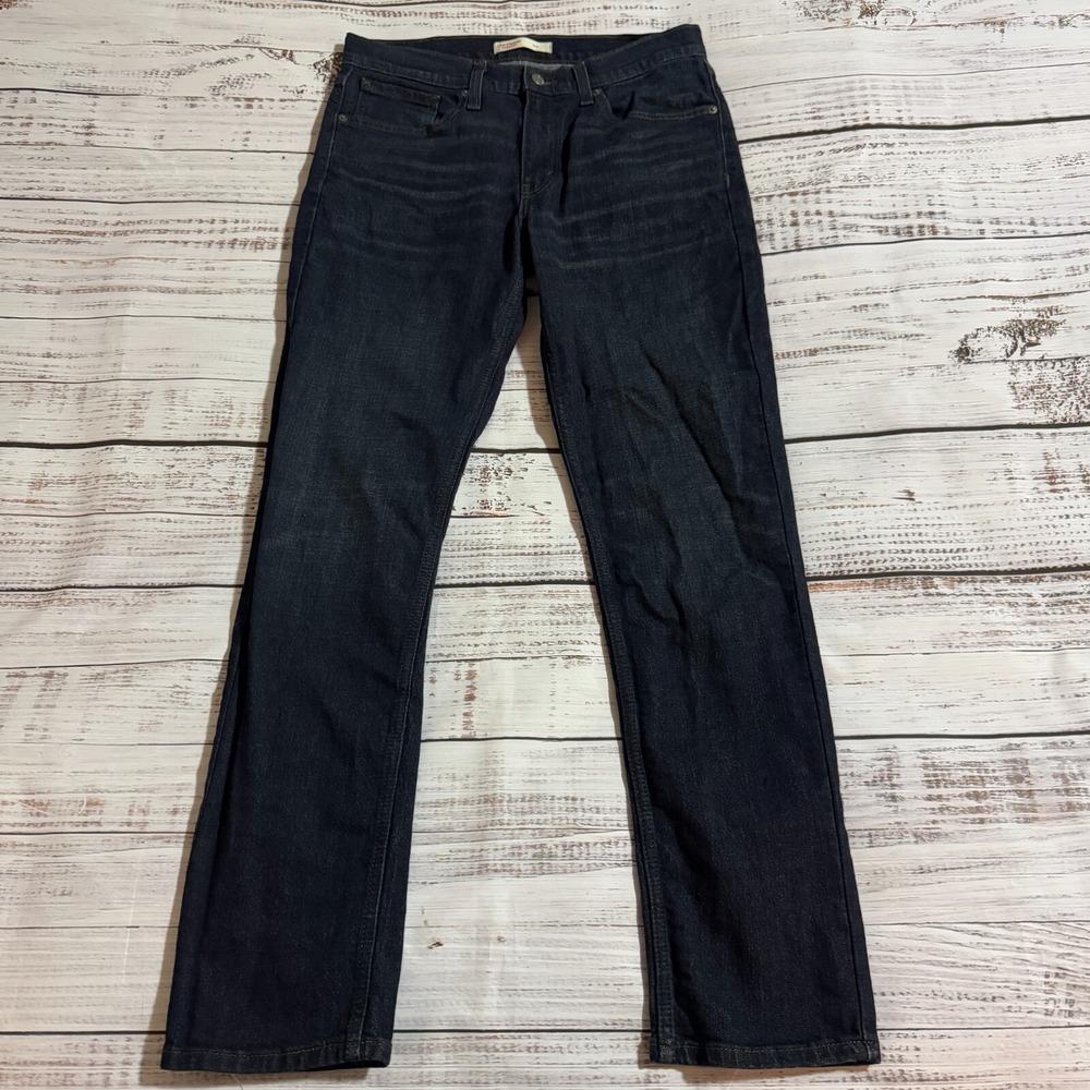 Signature Levi Strauss Slim Straight Denim Blue Jeans Men's Size 32x32 (32x30)